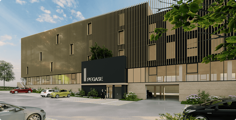 Façade principale de l’immeuble de bureaux PÉGASE à Laxou, programme tertiaire développé par BMG Foncière.