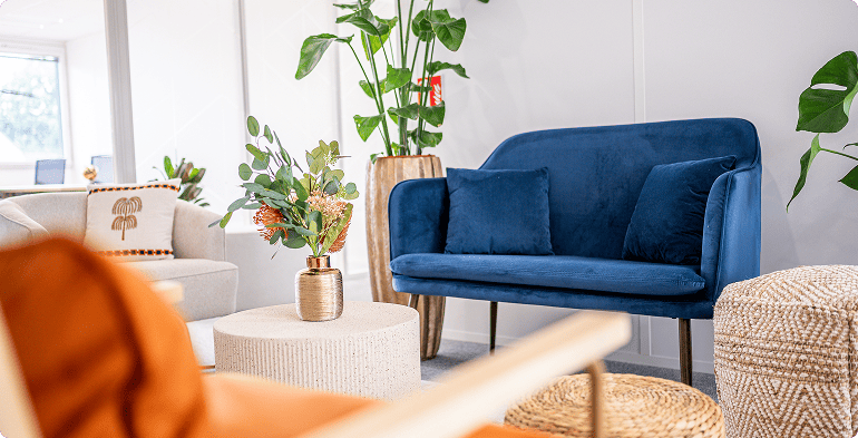 Espace détente du nouveau centre B’CoWorker à Bruz, ouvert dans le cadre de l’expansion du réseau dans l’Ouest.